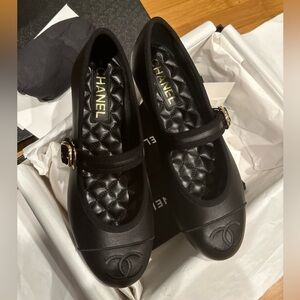 Chanel Merry Jane Flat shoes black 38